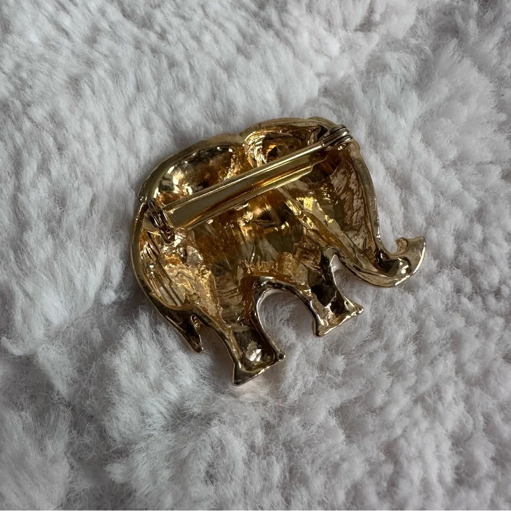 Vintage Bollywood Style Enamel Rhinestone Elephant Pin